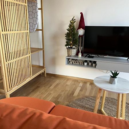 Airport Gate 25 Apartment Ledine Exterior foto