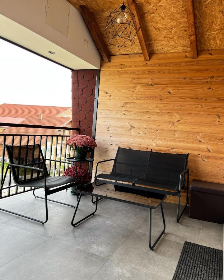 Airport Gate 25 Apartment Ledine Exterior foto